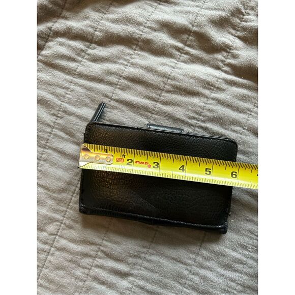 Kenneth Cole Pleather Black Envelope Wallet with Silver Hardware Snap - Picture 5 of 7
